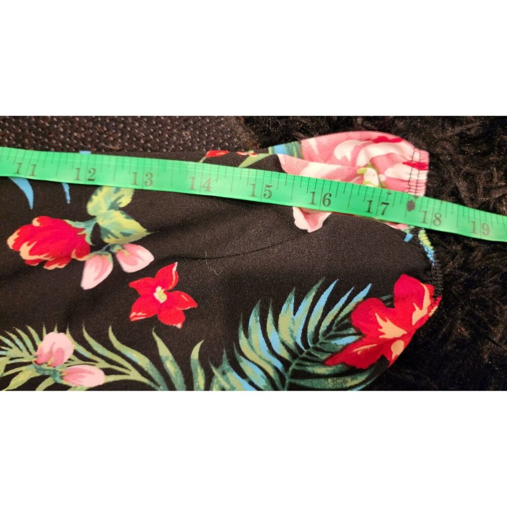 Ups and Downs Women's Floral Dress V-Neck Black Pink,Red, Green Flowers - Sz M - Picture 12 of 16